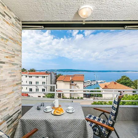Charmantes 100 Meter Zum Sandstrand Mit Meerblick, Garagenstellplatz, Waschmaschine Crikvenica